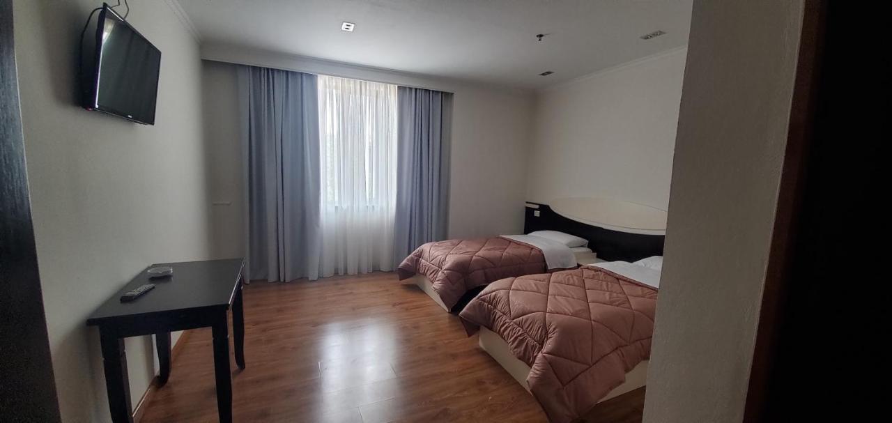 Hotel Alysa Korce Eksteriør billede