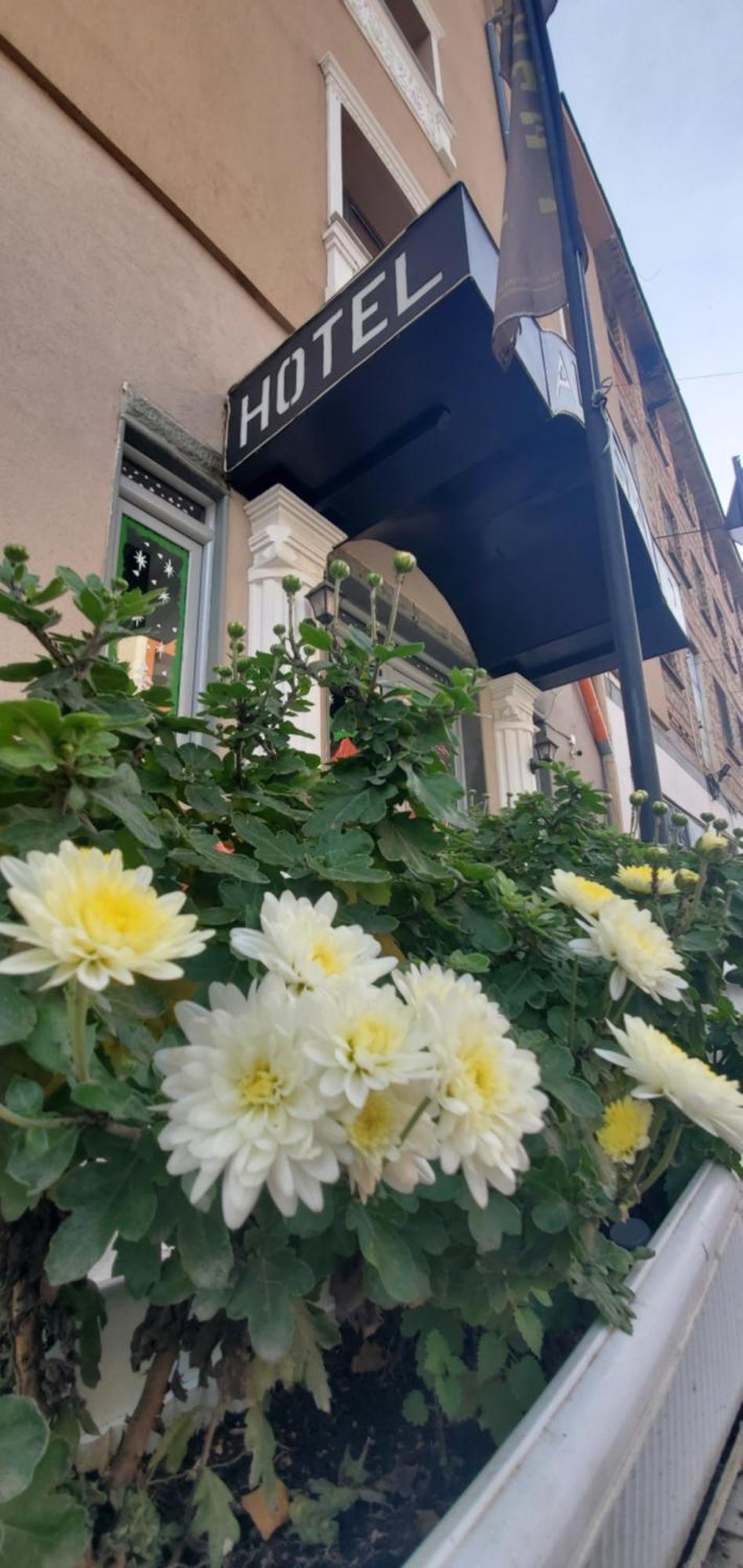 Hotel Alysa Korce Eksteriør billede